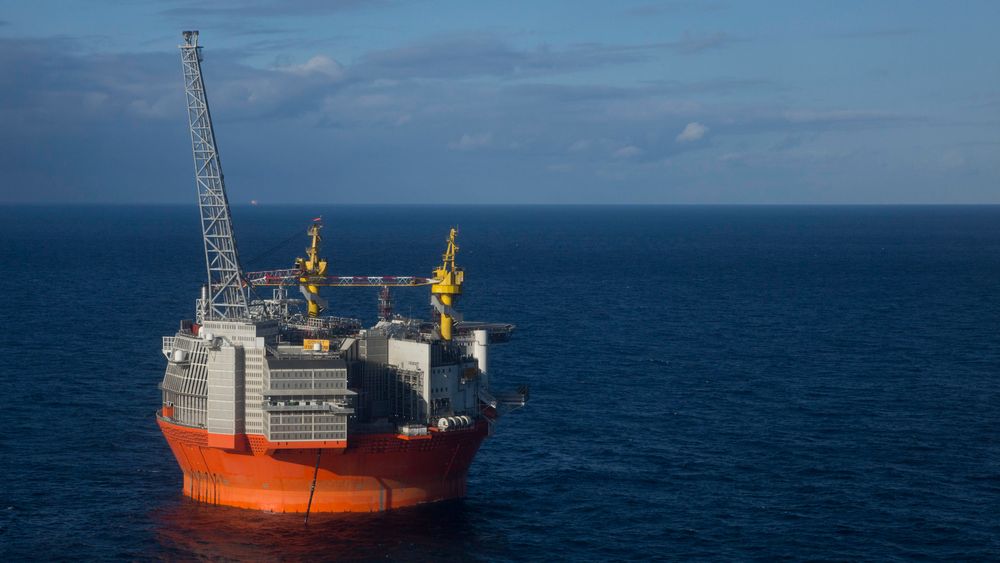 Oljeselskapene strammer inn på leteprosjekter. Her representert ved Goliat i Barentshavet.
