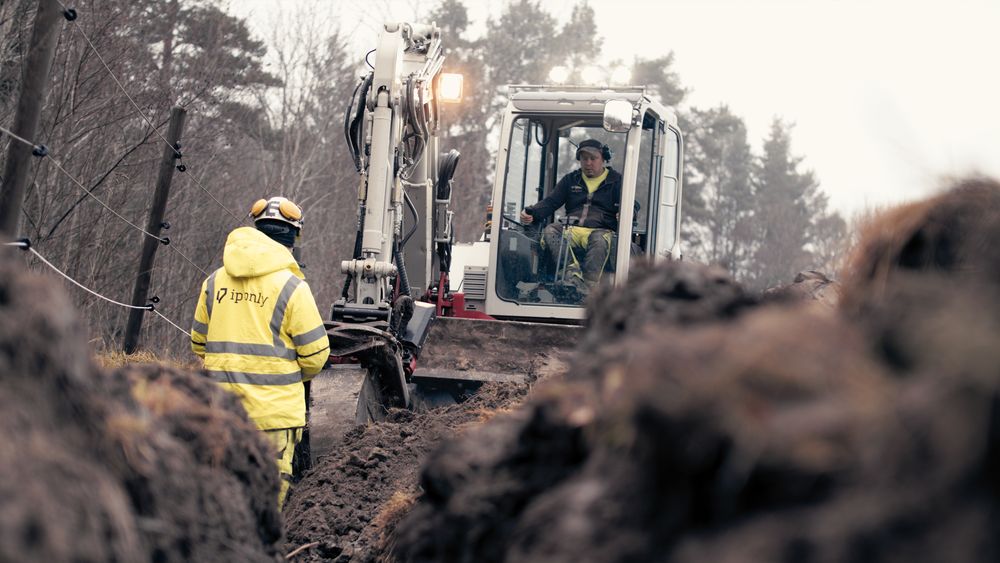 Fiberutbygging koster penger, men er også en forutsetning for å sikre bosetting.