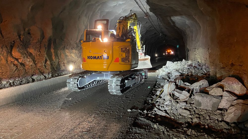 Tunnelene på E134 over Haukelifjell har vært stengt siden 15. juni på grunn av oppgraderingsarbeider. 15. oktober er arbeidene over for i år. 