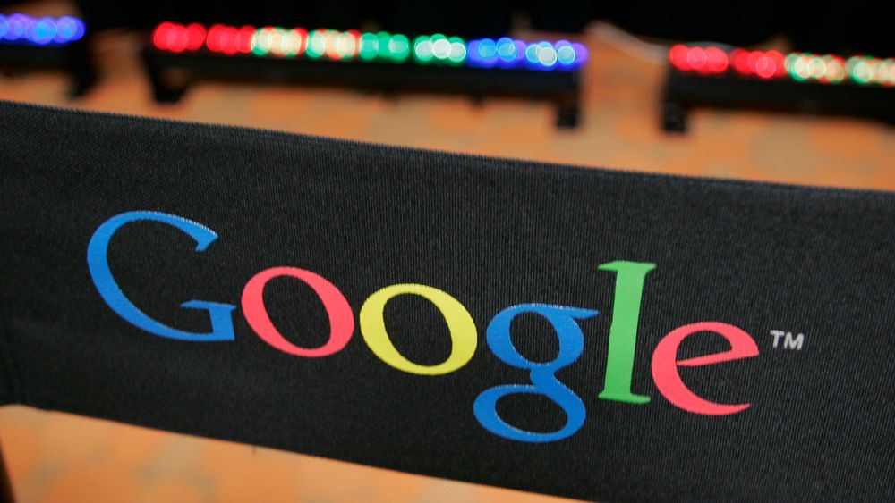 Google blir anklaget for monopolisering og forhindring av fri konkurranse på søkemotorfeltet.