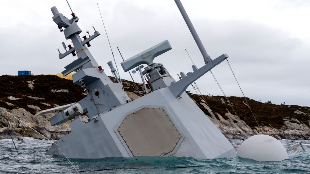 KNM Helge Ingstad sank etter kollisjonen med tankskipet TS Sola.