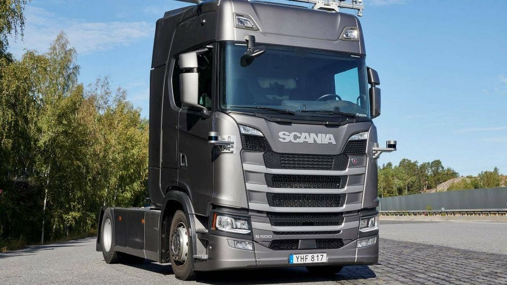 Lastebiler fra Scania med selvkjørende egenskaper skal testes ut på Europavei 4.