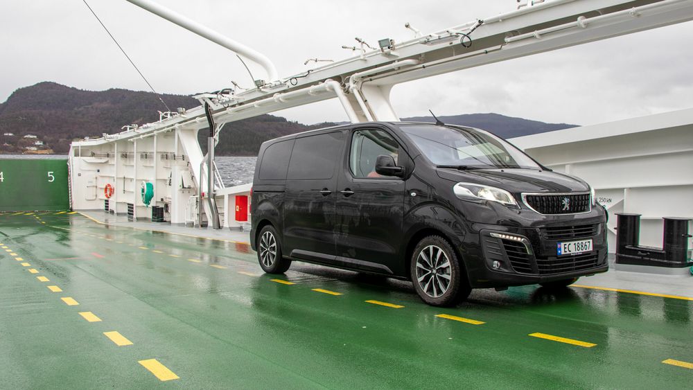 Peugeot e-Traveller 75 kWh.