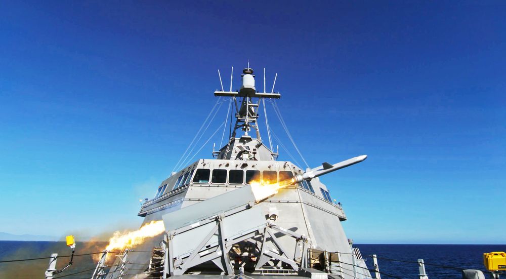 Testskyting med NSM fra det amerikanske LCS-skipet USS Gabrielle Giffords 19. mars 2021.