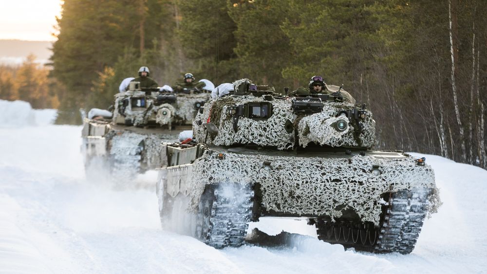 Leopard 2A4 på vinterøvelse på Rena i midten av mars 2021. Etter planen skal stridsvognen få en arvtaker om fire års tid.