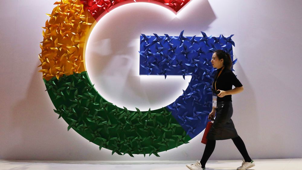 Google får nok en gigantbot i Frankrike.