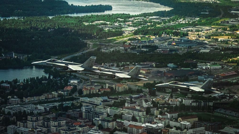 Finske F/A-18C Hornet over Rovaniemi.