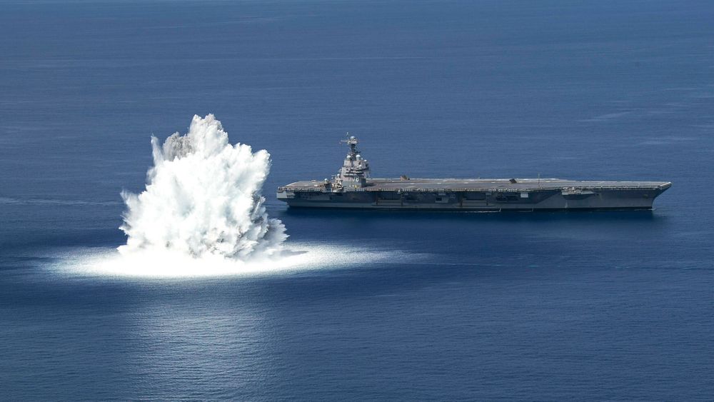 «Full Ship Shock Trials» (FSST) av det nye hangarskipet USS Gerald R. Ford fredag 18. juni 2021.