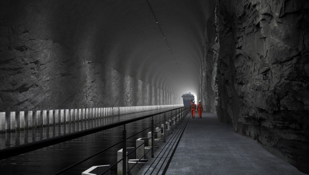 Illustrasjonen viser hvordan Stad skipstunnel vil se ut innvendig. På hver side er det en 3,5 meter bred fendret ledekonstruksjon. Dette er mest for at ikke bruvingene på båtene skal ta borti tunnelveggene, men feltet kan i tillegg kan brukes ved eventuell evakuering, og har dermed status om rømningsvei.