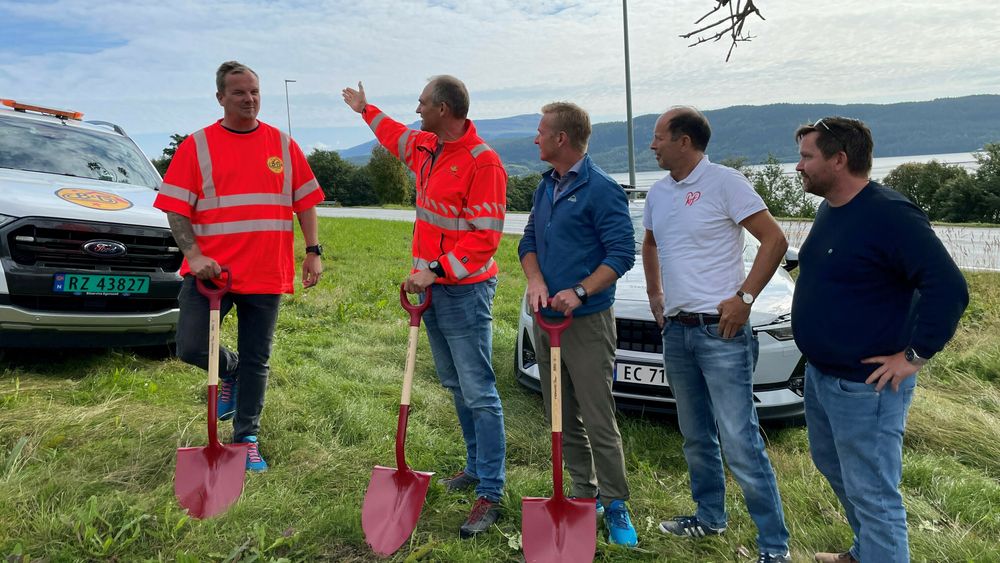 Fra venstre: Øystein Fosse (Berthelsen & Garpestad), Ove Nesje (Statens vegvesen), Helge Orten, Harry Valderhaug og Frode Heimen.