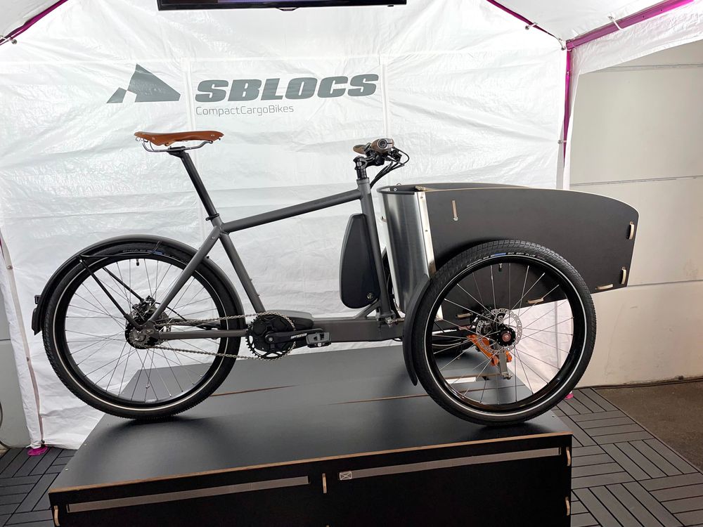 Berlin-baserte Sblocks får mye oppmerksomhet for sine enkle trehjuls lastesykler, som skal være smale nok til å komme inn en dør.