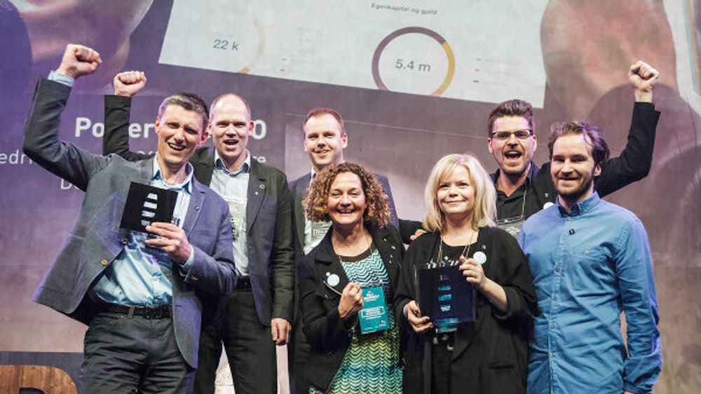 Fra da Poweroffice vant pris for sin gode design i 2016. Trond-Eirik Paulsen helt til venstre i bildet.
