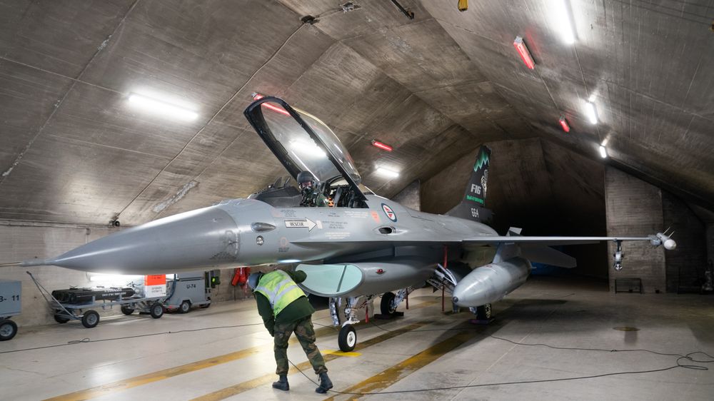 F-16 på beredskap i Bodø i november 2021, like før jagerflyet ble pensjonert i Luftforsvaret.