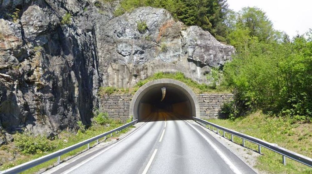 Søndre portal av Uføretunnelen på Stord.