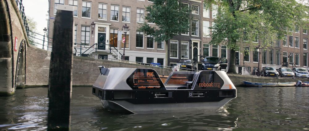 Autonome, batterielektriske Roboat ble nylig sjøsatt i Amsterdam.