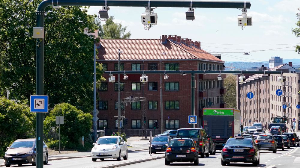 Byrådet for miljø- og samferdsel i Oslo vil øke bompengene i Oslo betydelig for å komme i mål med Oslos politikk for kutting av CO2-utslipp.