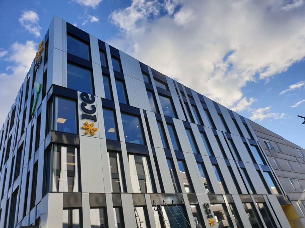 Ice bekrefter at de er berørt. En kriminell gruppering hevder å sitte på data knyttet til en rekke mobilselskaper, og truer med å publisere innholdet.