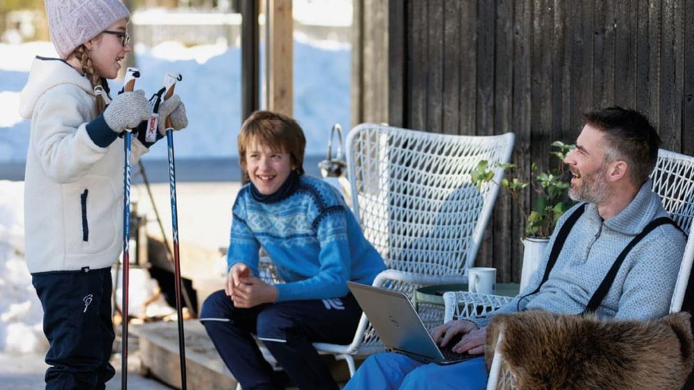 Tallet på fritidsboliger i Norge øker raskt. Nå lanserer Telenor eget hyttebredbånd.