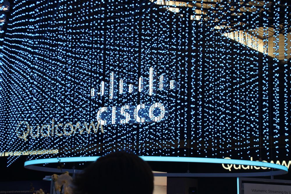 Ciscos logo på Mobile World Congress i 2022.