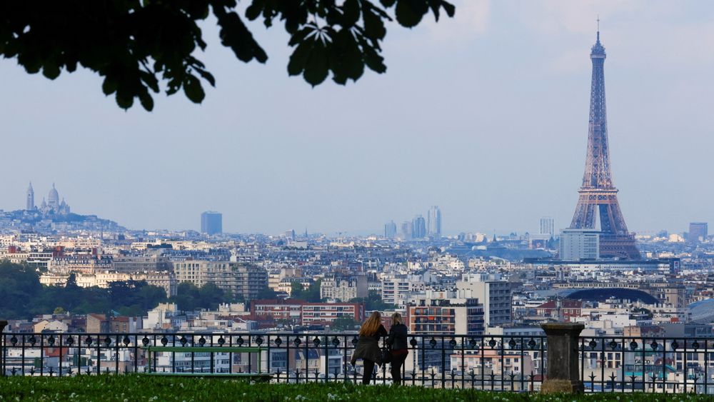 Paris er blant byene som skal være rammet av hærverket.