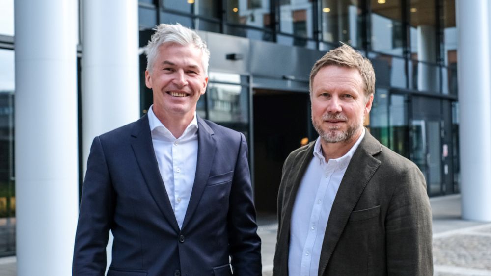Ny konsulentsjef Hans Sigvart Hansen (t.v.) og administrerende direktør Ole Petter Saxrud i Atea Norge.