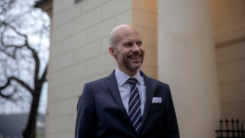 Nortel-sjef Christian Pritchard ved Oslo Børs da selskapet ble børsnotert i november 2020.