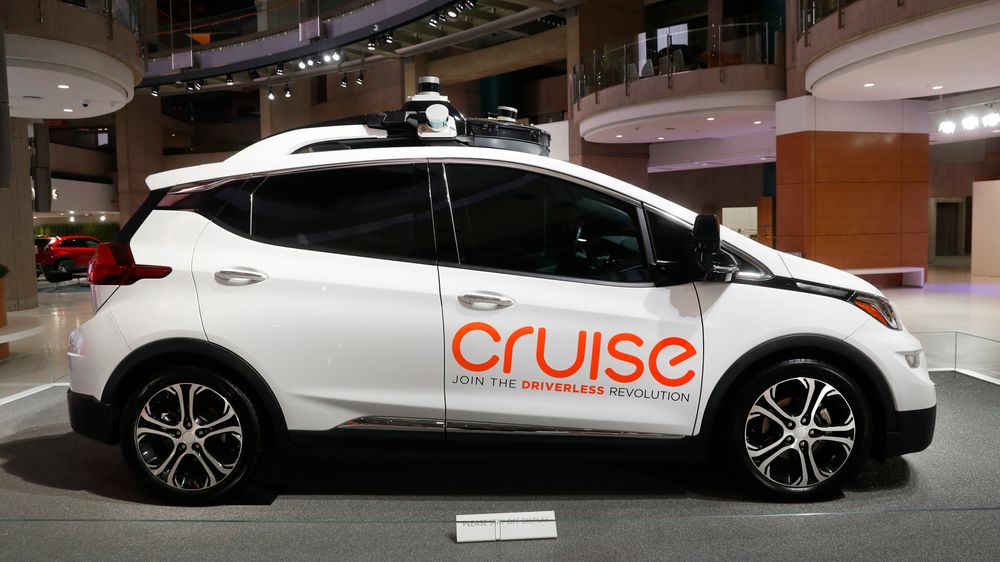 California gir grønt lys for Cruise til å sette førerløse drosjer på veiene i San Francisco.