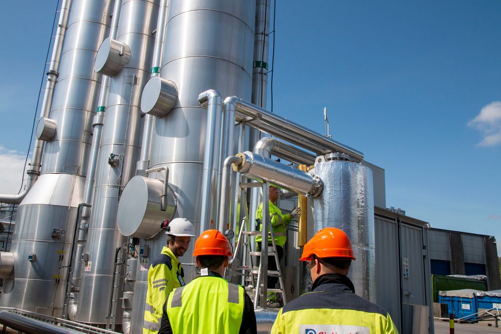 Biogassen går gjennom flere renseprosesser før den selges.  