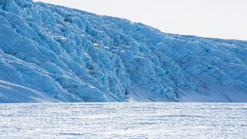 Nå ser også den nyfalne snøen i Antarktis ut til å inneholde mikroplast.