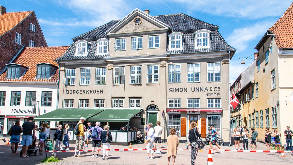 Helsingør kommune er en bykommune i Region Hovedstaden i Danmark. Kommunen ligger på Sjælland nord i Øresund.