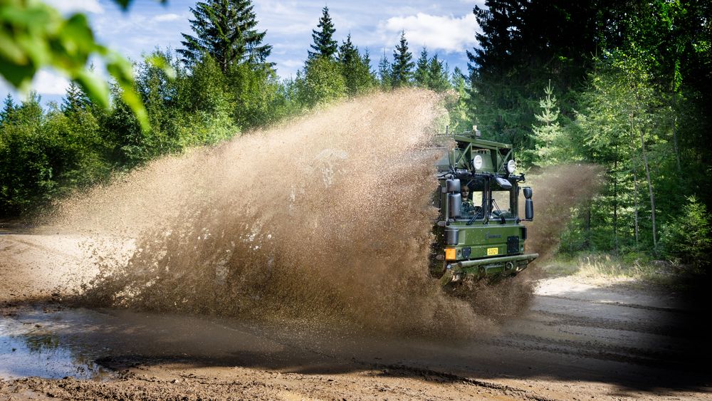 Forsvarets nye lastevogner. Stian Kolstad, Forsvarets transportskole.