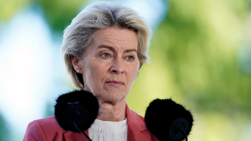 EU kommisjonen er ikke om bord med regjeringens plan om en styringsmekanisme for krafteksporten fra Norge til EU. Avbildet er leder for kommisjonen, Ursula von der Leyen.