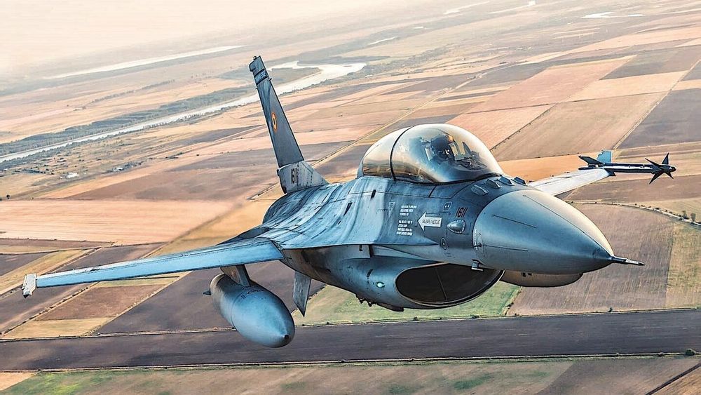 Romania har i dag 17 F-16 de kjøpte fra Portugal og skal neste år motta de første av 32 tilsvarende jagerfly de har kjøpt fra Norge.