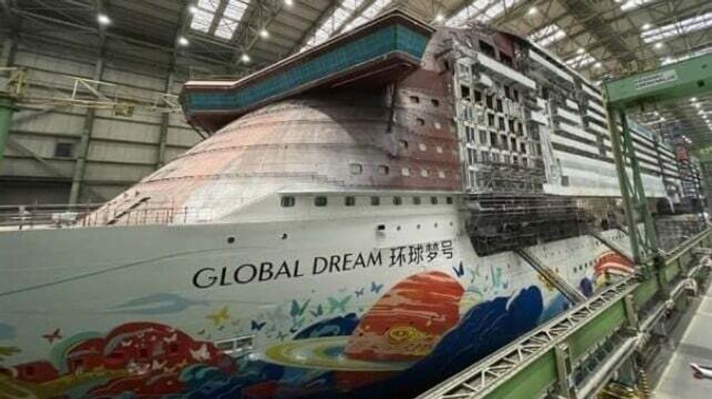 MS Global Dream skulle vært levert i 2021 til Genting Hong Kongs cruiserederi. Genting Hong Kong eide også verftsgruppen MV Werften. Verftene gikk konkurs i januar 2022 da skipet var 75 prosent ferdig. 
