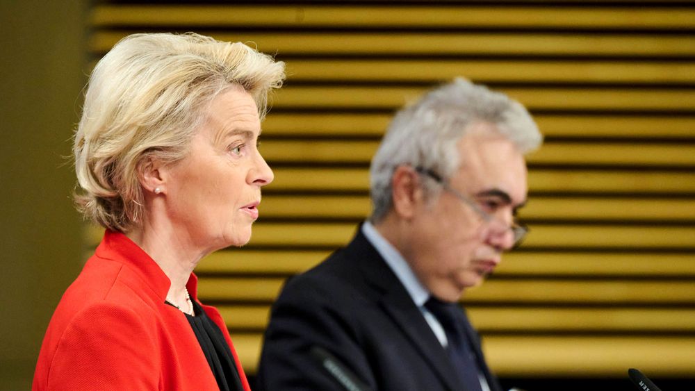 EU-kommisjonens presidentUrsula von der Leyen og IEA-sjef Dr.Fatih Birol under presentasjonen av IEAs rapport.