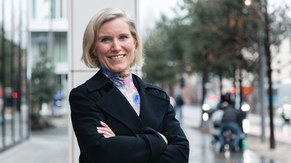 Birgit Farstad Lasen overtar sjefsstolen hos Cowi Norge. Hun ser bærekraft og grønne løsninger som viktige parametre for å lykkes.