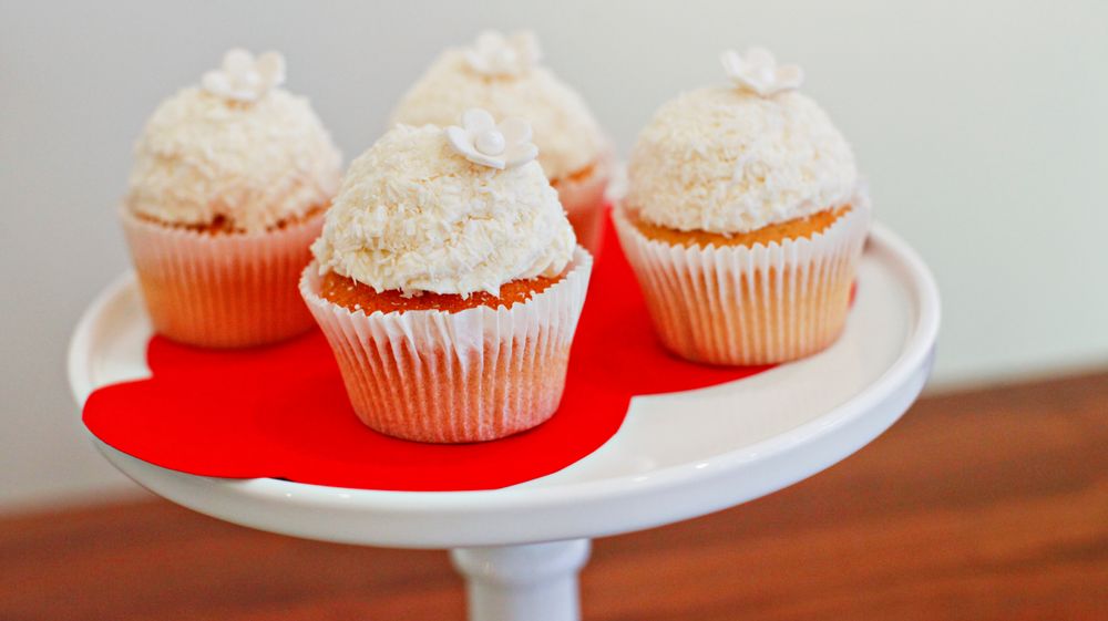Cupcakes og muffins er blitt populære, og i flere kulturer spises muffinsvarianter til frokost. Men kan de gjøres sunnere?