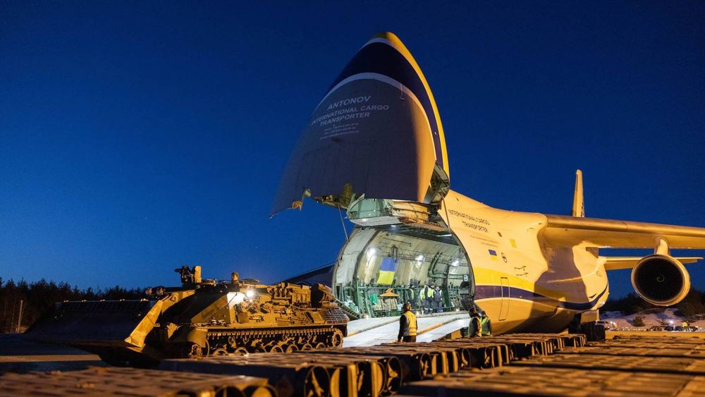 Norge har nå sendt stridsvogner og tilhørende støttekjøretøy med An-124 ut av landet. En annen viktig støtte gjelder oppbyggingen av en ny ukrainsk organisasjon for anskaffelse av forsvarsmateriell.