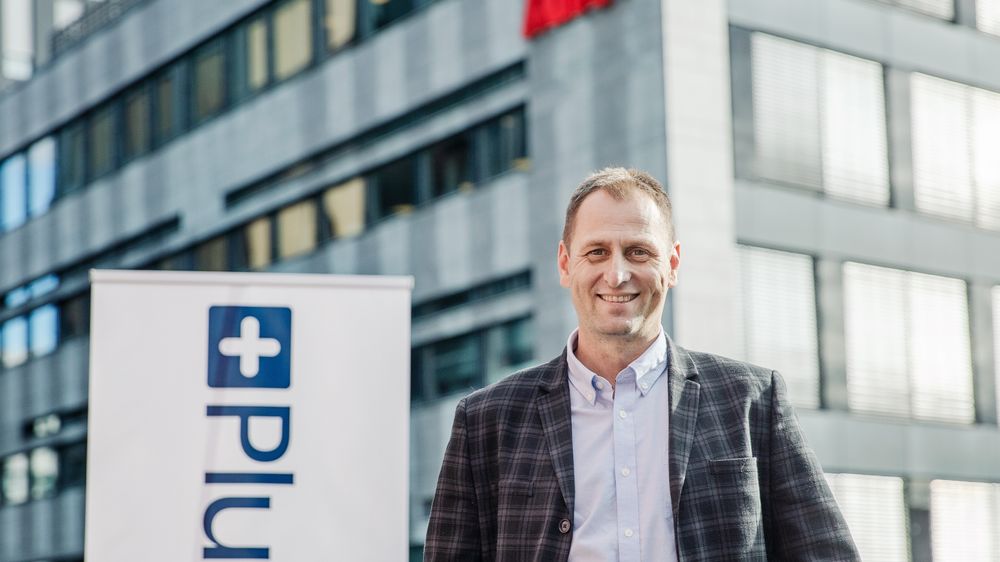 Frank Bratland, leder for Plussmobil i Aller Media, sier overgangen fra Norgesenergi til Plussmobil blir enkel for kundene.