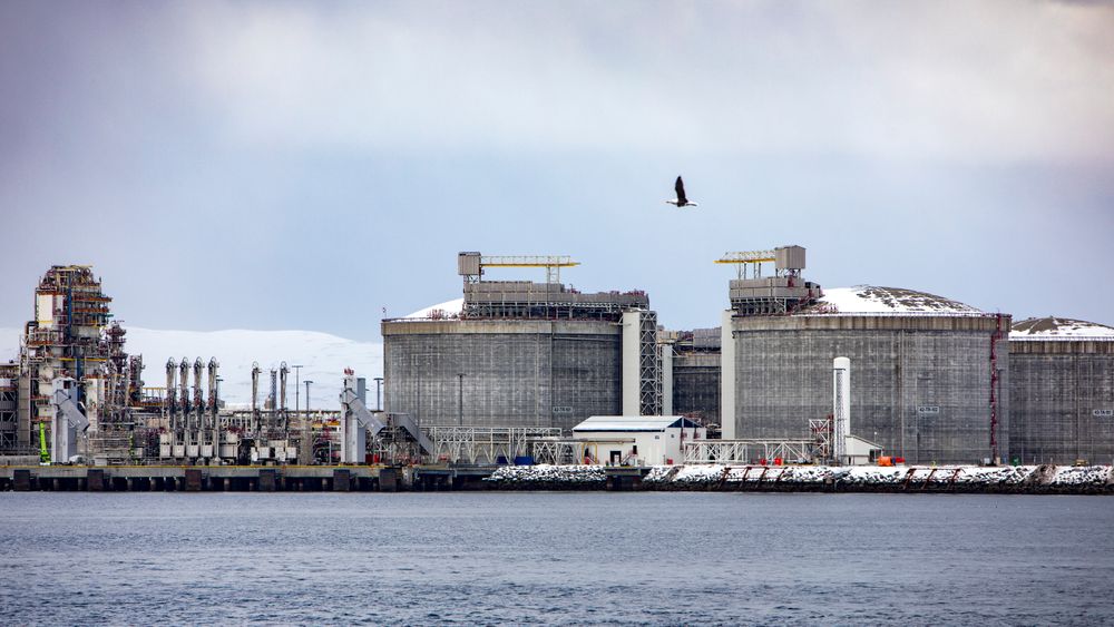 Hammerfest LNG hadde et gjennomsnittlig utslipp på nesten 100.000 tonn CO2 i måneden den perioden anlegget var i drift i fjor. Likevel er elektrifisering av anlegget svært omstridt.  