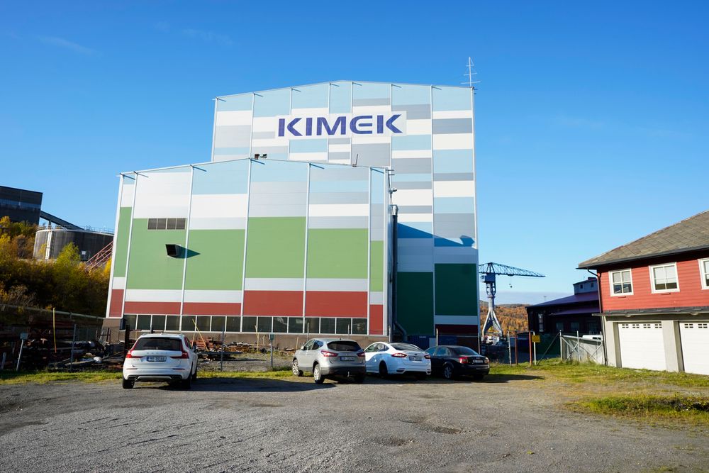 Kirkenes mekaniske verksted, Kimek, gikk fra rekordomsetning i 2023 til underskudd året etter på grunn av sanksjonene mot Russland.