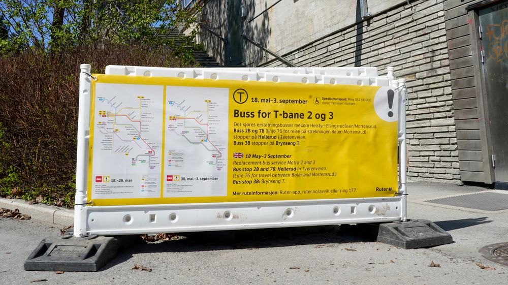 Det vil gå buss for T-banen på linje 2 og 3 fram til september.