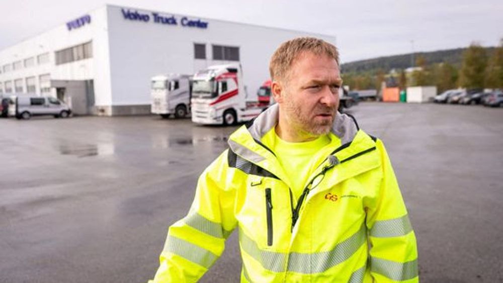 – Det er ikke så ofte transportnæringen bruker utestemmen, men nå er det på tide, mener fylkesleder i Norges Lastebileier-Forbuds avdeling Buskerud, Per Einar Sand.