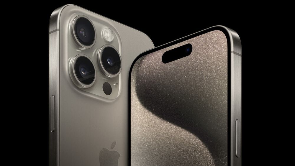 Apple har for første gang kledd sine Iphone-toppmodeller i titan.