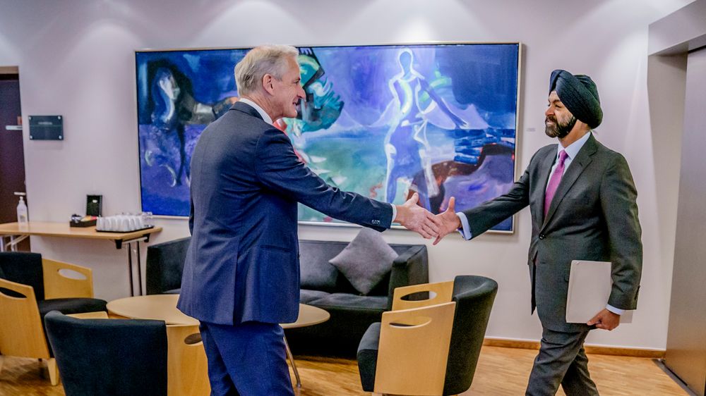 Statsminister Jonas Gahr Støre (Ap) møtte presidenten i Verdensbanken Ajay Banga i dag og lover ny støtte til Ukraina fra den norske staten.