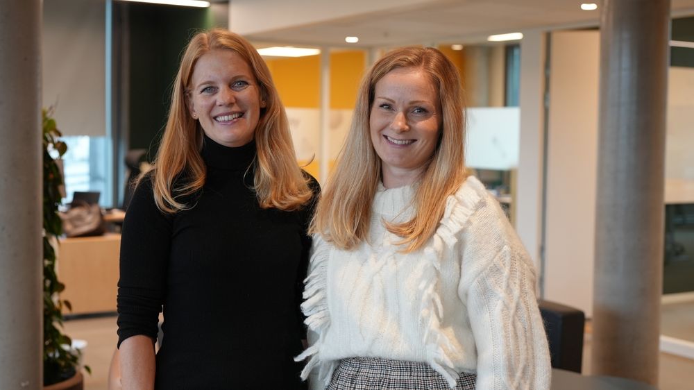 Administrerende direktør Kristin Nyberg (t.v.) og nyansatt konsulentdirektør Marianne Bøhler i Twoday. Selskapet har 2500 ansatte og ble opprettet i fjor, da Visma solgte ut konsulentvirksomheten sin.