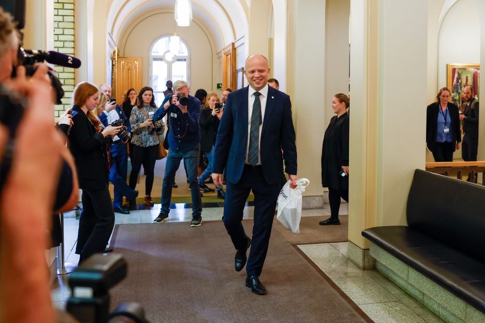 Finansminister Trygve Slagsvold Vedum (Sp) legger fram Statsbudsjettet for 2024 på Stortinget fredag. 
