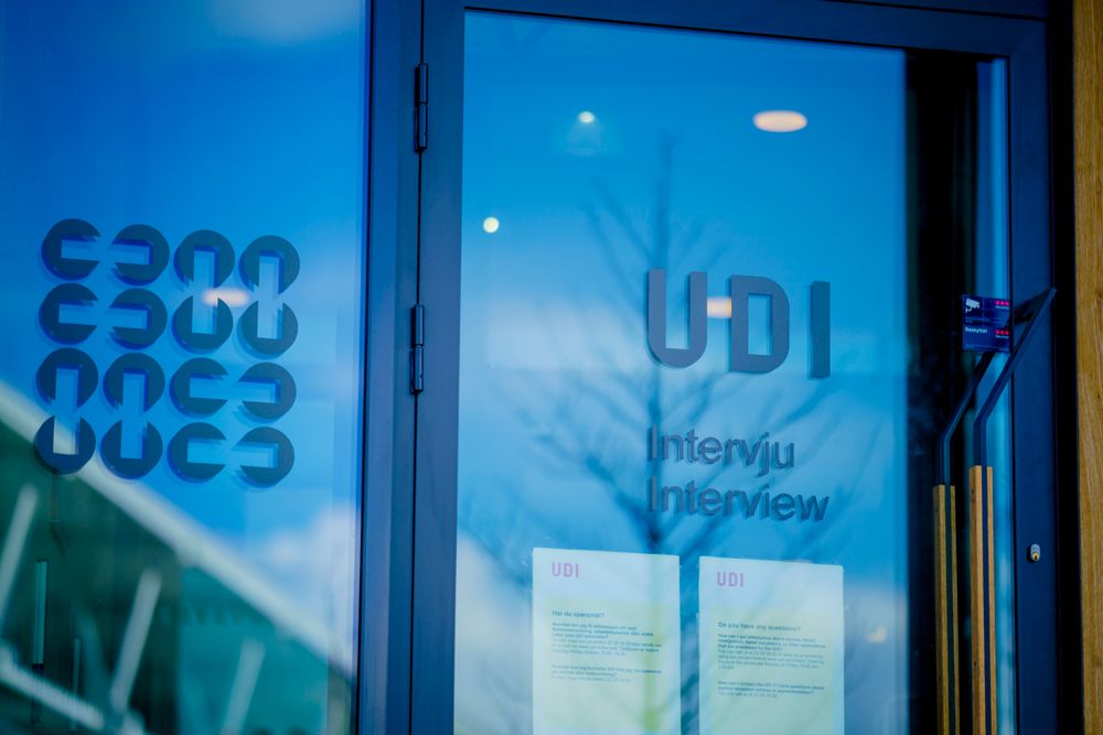 Utlendingsdirektoratet (UDI), som siden 2021 hatt sine kontorer på Helsfyr i Oslo, har ved hjelp av digitalisering spart inn mange årsverk på behandling av asylsøknader fra ukrainere.
