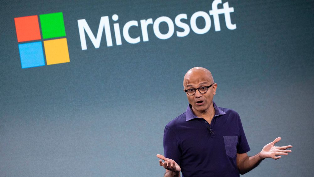 Microsoft-sjef Satya Nadella har fått et skattekrav i fanget.