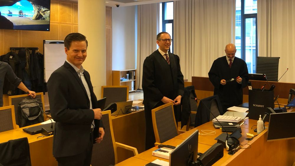 Rottefella-sjef Torstein Myklebostad (f.v) i Oslo tingrett i 2022, her sammen med advokatene Thomas Hagen og Halvor Manshaus.